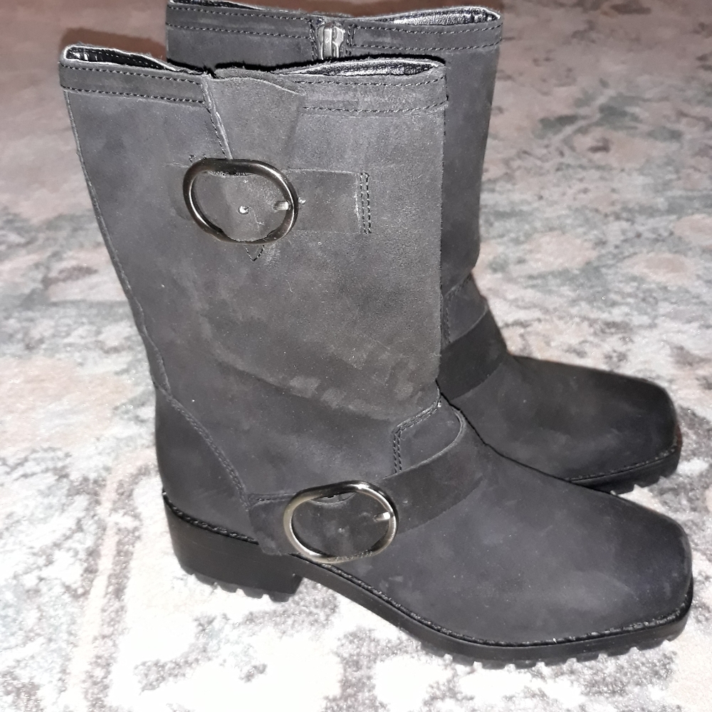 Women boots